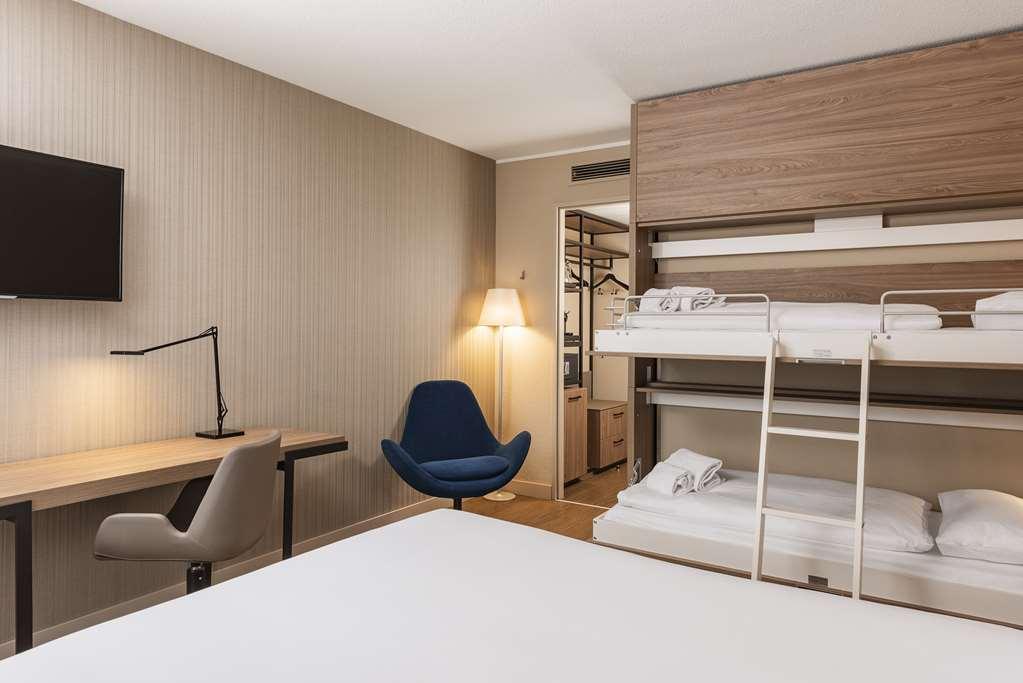 Nh Collection Porto Batalha Hotel Room photo