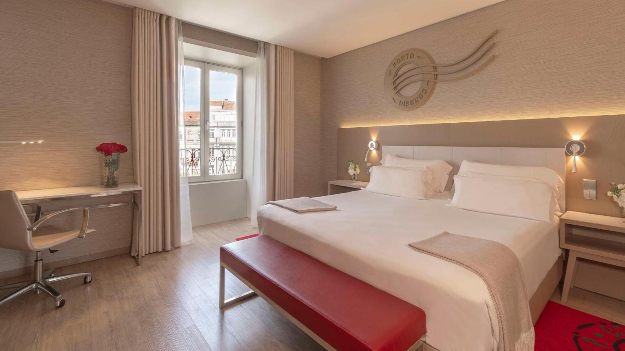 Nh Collection Porto Batalha Hotel Exterior photo