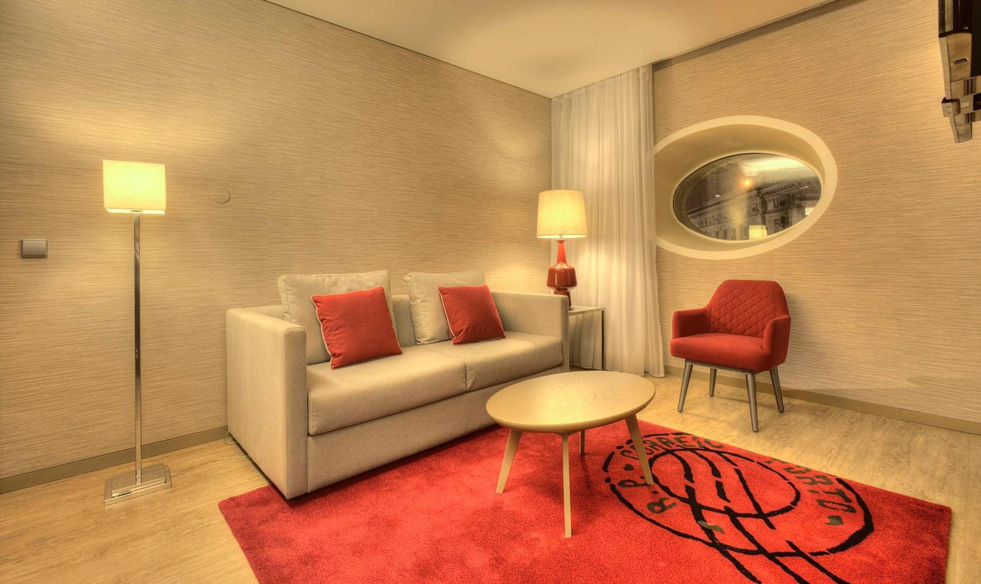 Nh Collection Porto Batalha Hotel Exterior photo