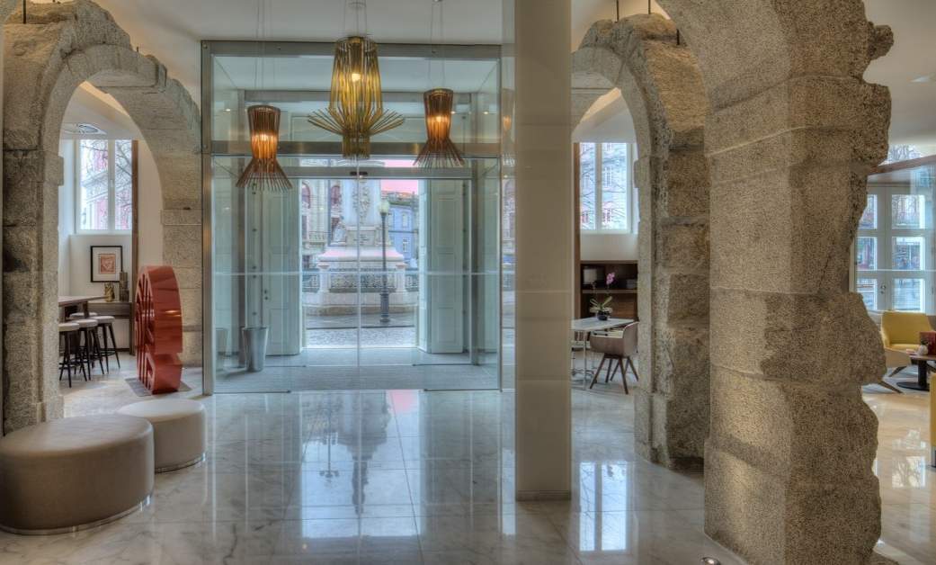 Nh Collection Porto Batalha Hotel Exterior photo